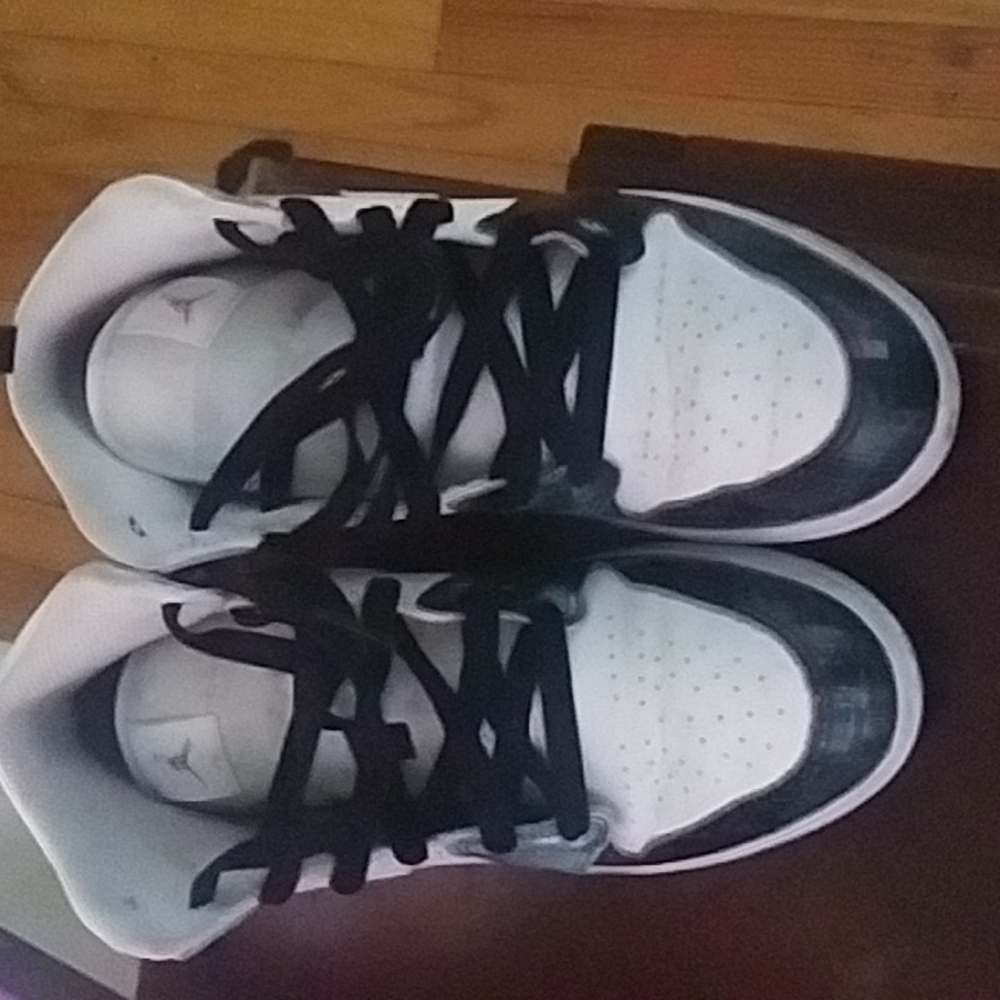 Retro 1s size 3